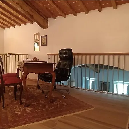Il Loggiato Di Lorena 公寓 蒙特里久尼